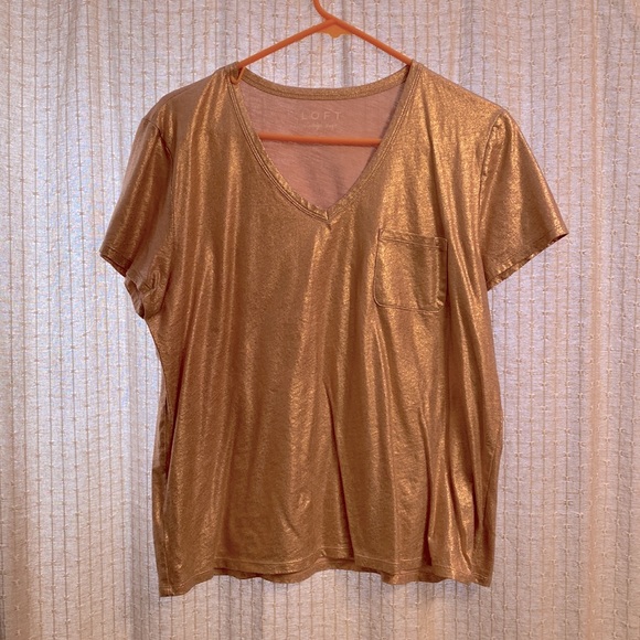 LOFT Tops - Loft Vintage Soft Shimmering Tee in peach/pink
